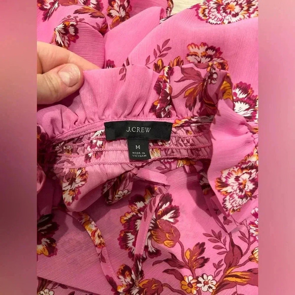 J CREW Drapey tie-neck ruffle top in marigold bouquets / Size Medium / - Picture 8 of 11